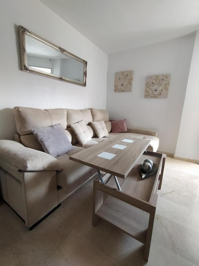 Lovely Apartment In Torremolinos Views Of The Sea, Pool, Terrace, Sofa Bed And Fully Equipped Kitchen Kültér fotó